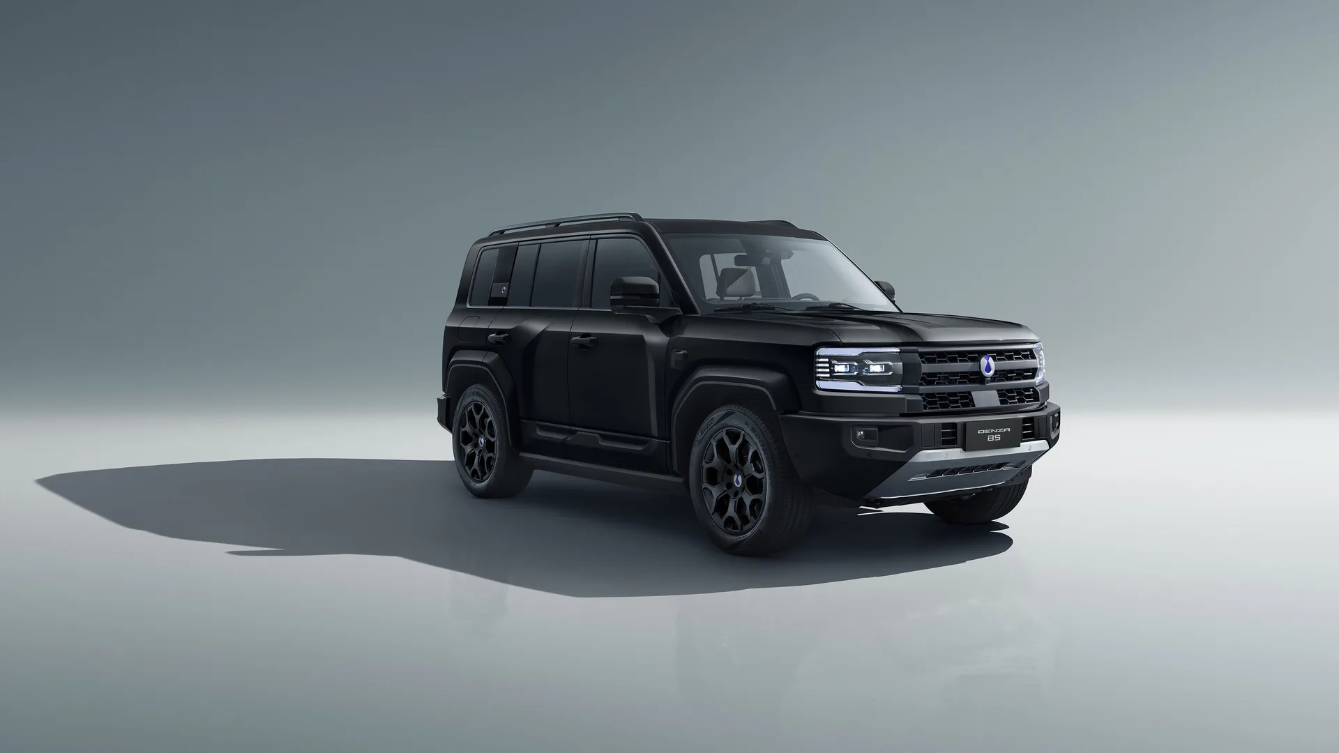 DENZA B5 Onyx Black