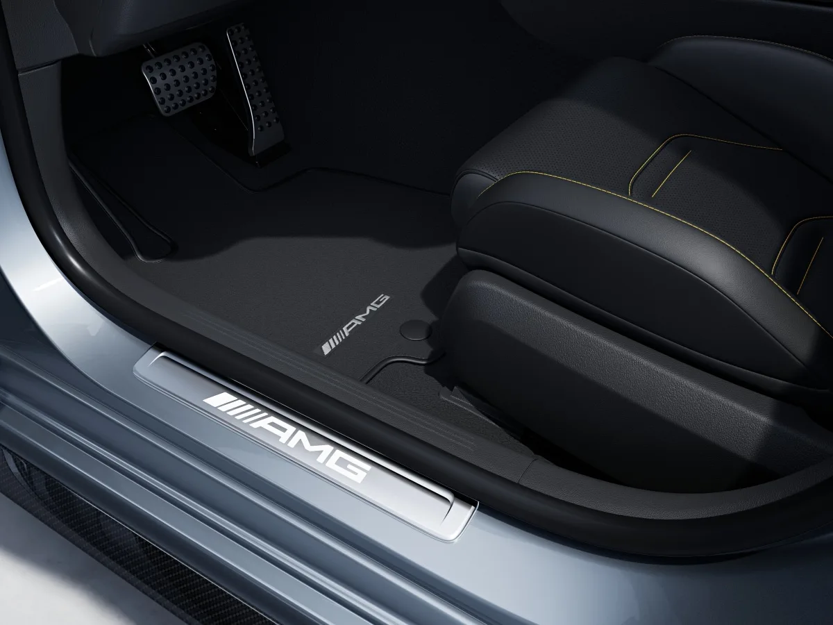 Soleira iluminada AMG